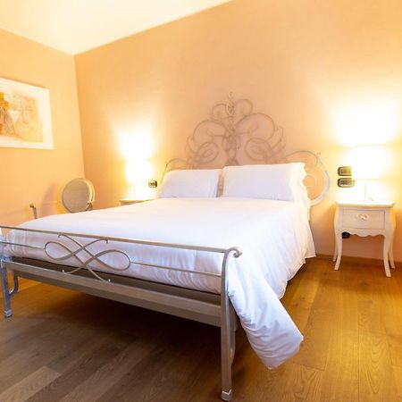 Villa Adige Luxury - M&M Holiday House ペルージャ エクステリア 写真