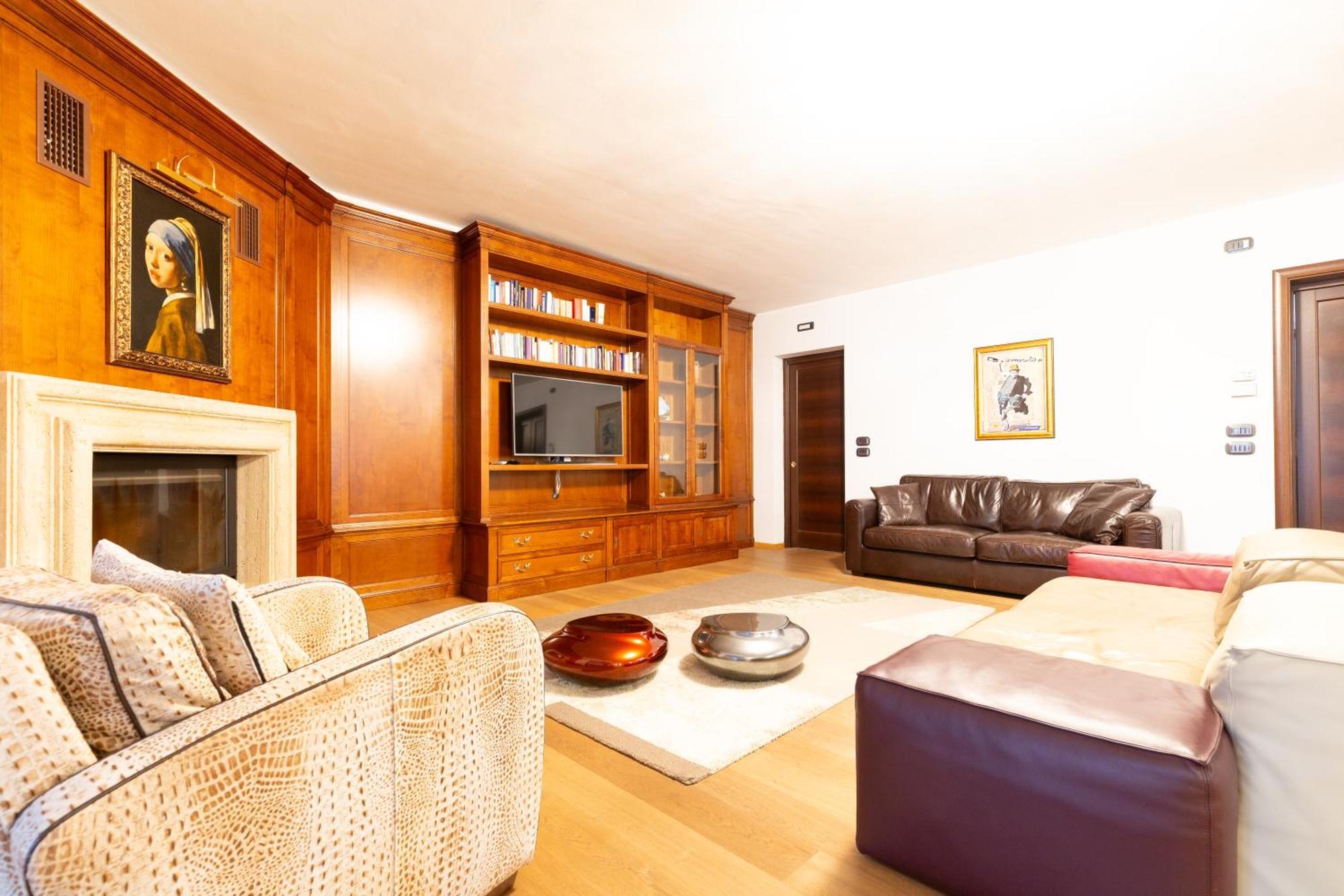 Villa Adige Luxury - M&M Holiday House ペルージャ エクステリア 写真