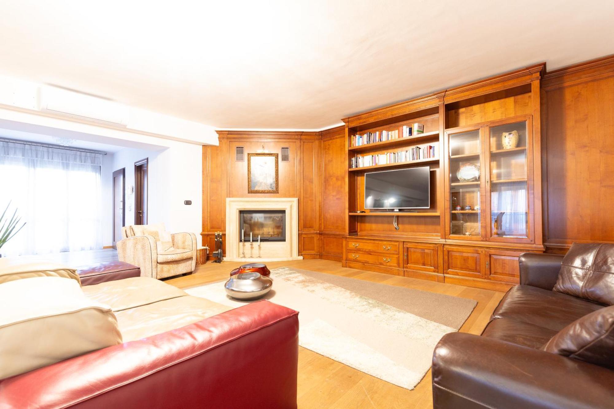 Villa Adige Luxury - M&M Holiday House ペルージャ エクステリア 写真
